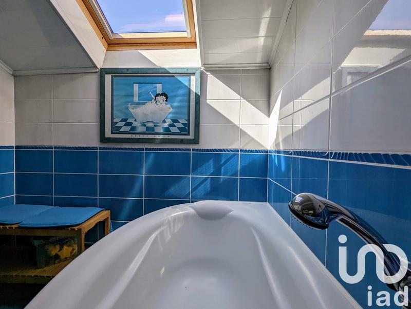 Maison - 396 m² - 8 pièces