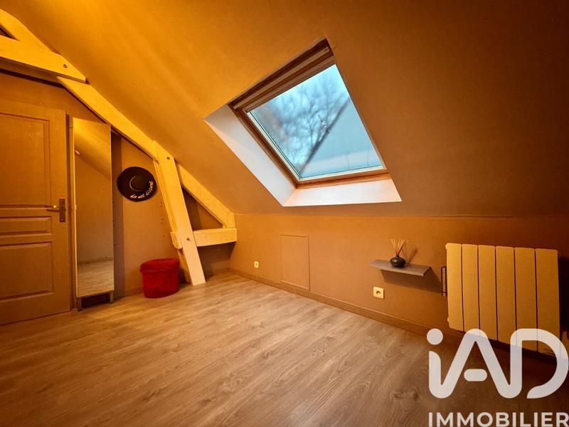 Maison - 198 m² - 7 pièces