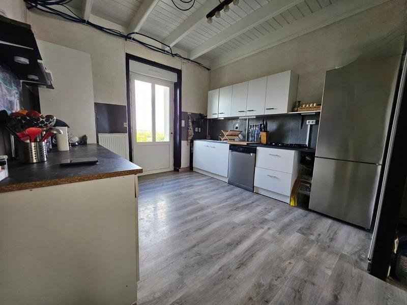 Maison de ville - 110 m² - 8 pièces