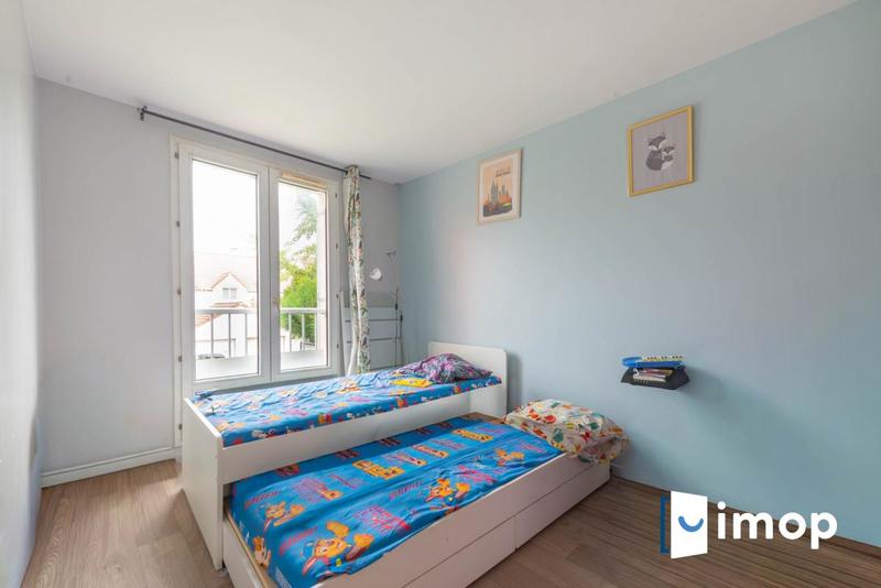 Appartement - 79 m² - 4 pièces