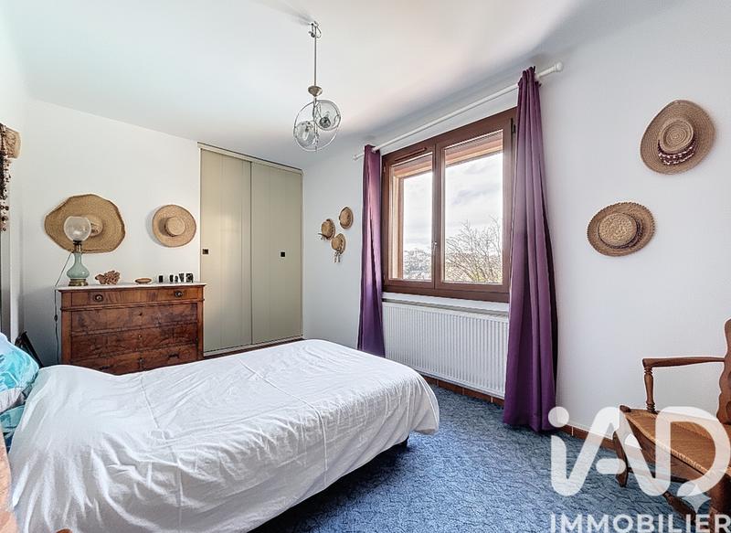 Maison - 170 m² - 7 pièces