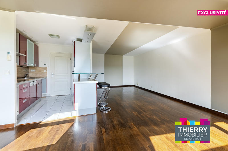 Appartement - 81 m² - 3 pièces