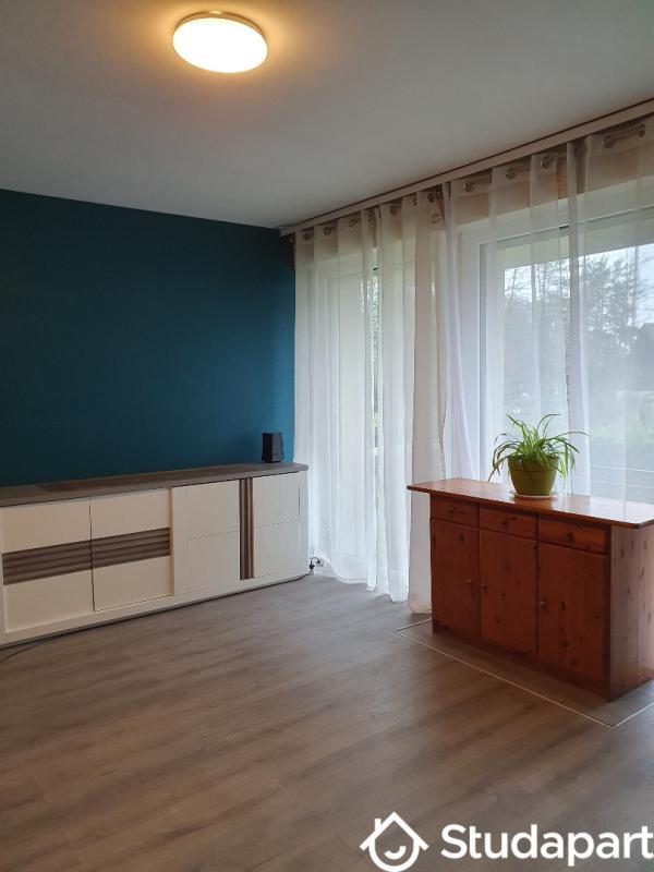 Chambre - 14 m² - 1 pièce