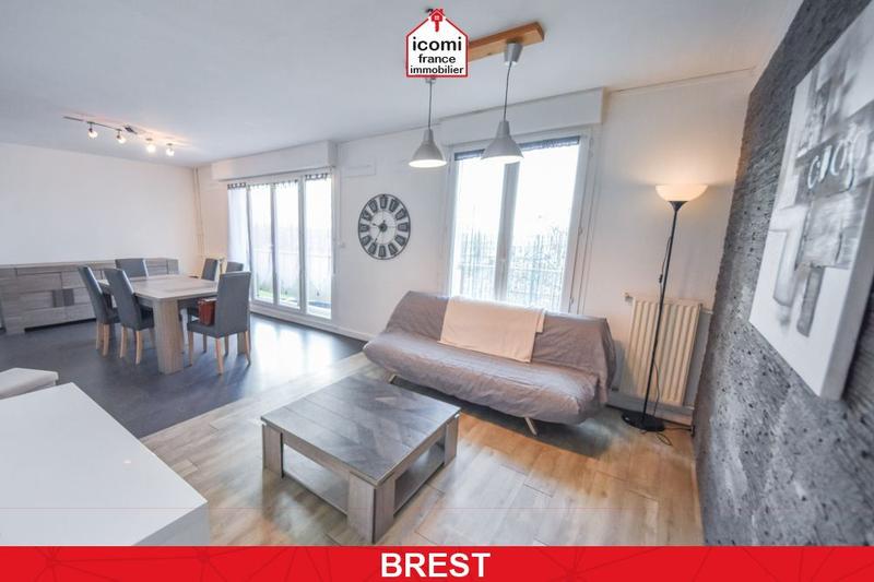 Appartement - 77 m² - 5 pièces