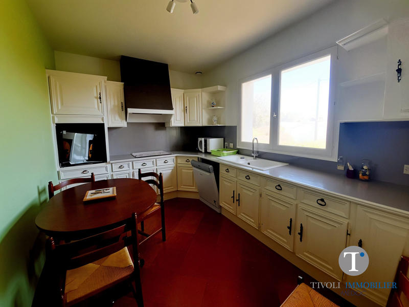 Maison ancienne - 220 m² - 7 pièces