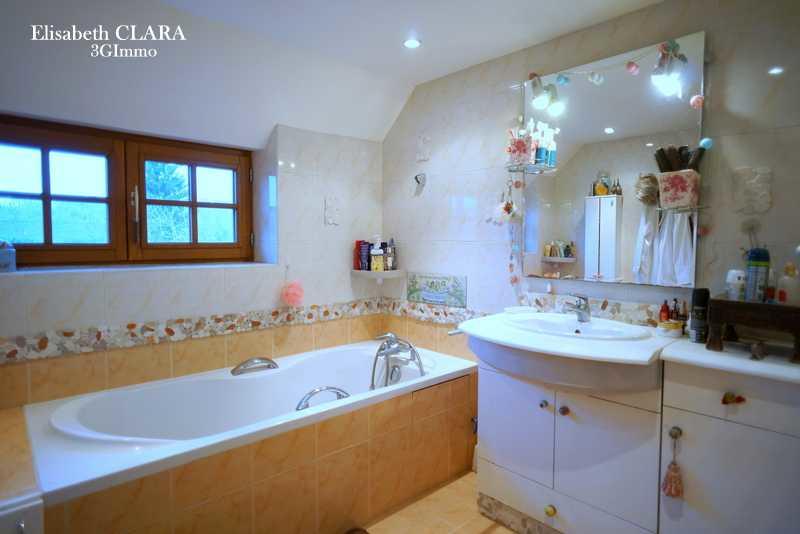 Maison - 130 m² - 6 pièces