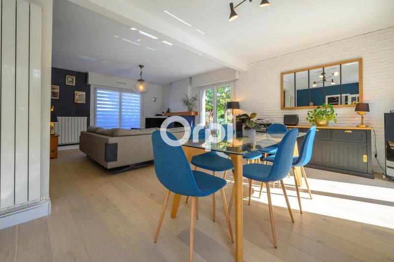 Maison - 160 m² - 6 pièces