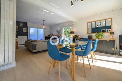 Maison - 160 m² - 6 pièces