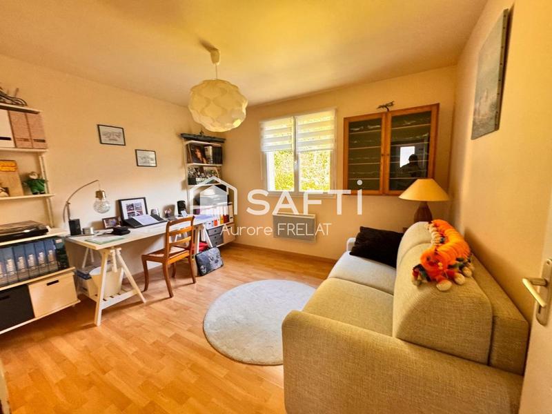 Maison - 95 m² - 4 pièces