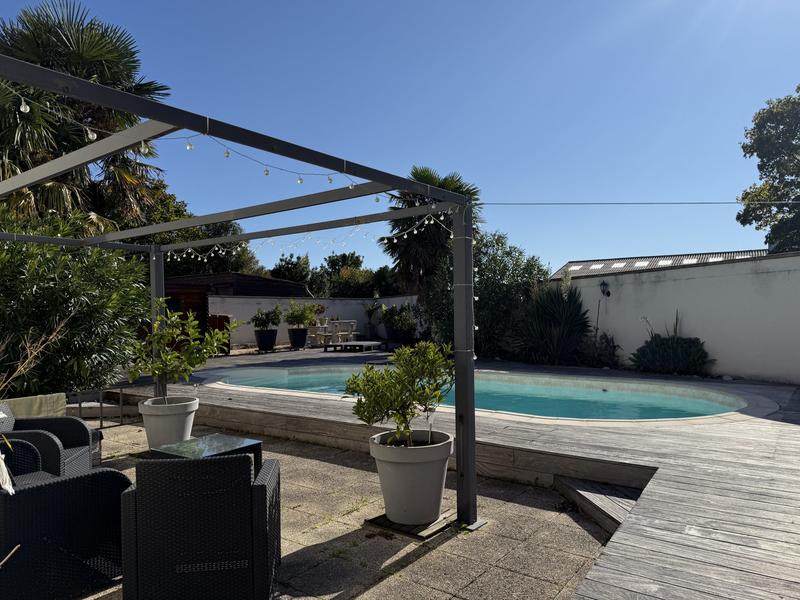 Maison - 125 m² - 4 pièces