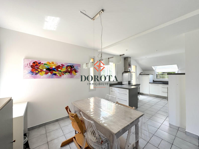 Villa - 189 m² - 6 pièces