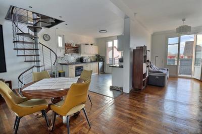 Maison - 133 m² - 6 pièces