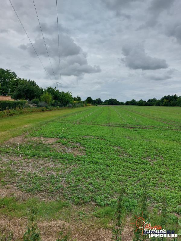 Terrain constructible - 600 m²