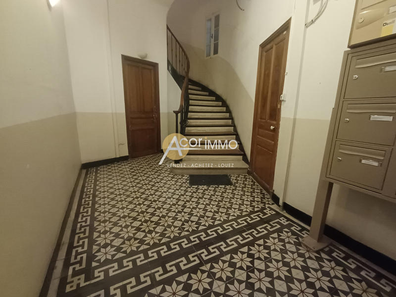 Appartement - 107 m² - 5 pièces