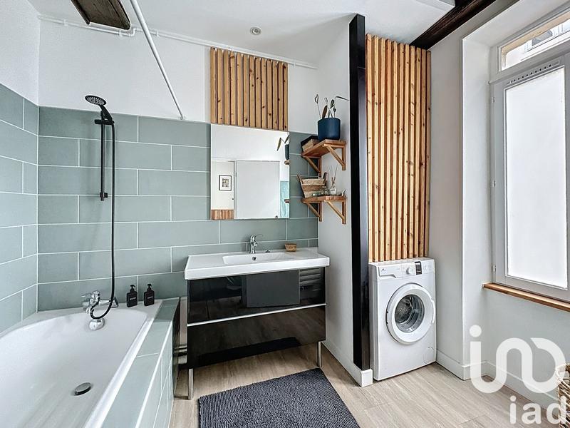 Appartement - 81 m² - 3 pièces