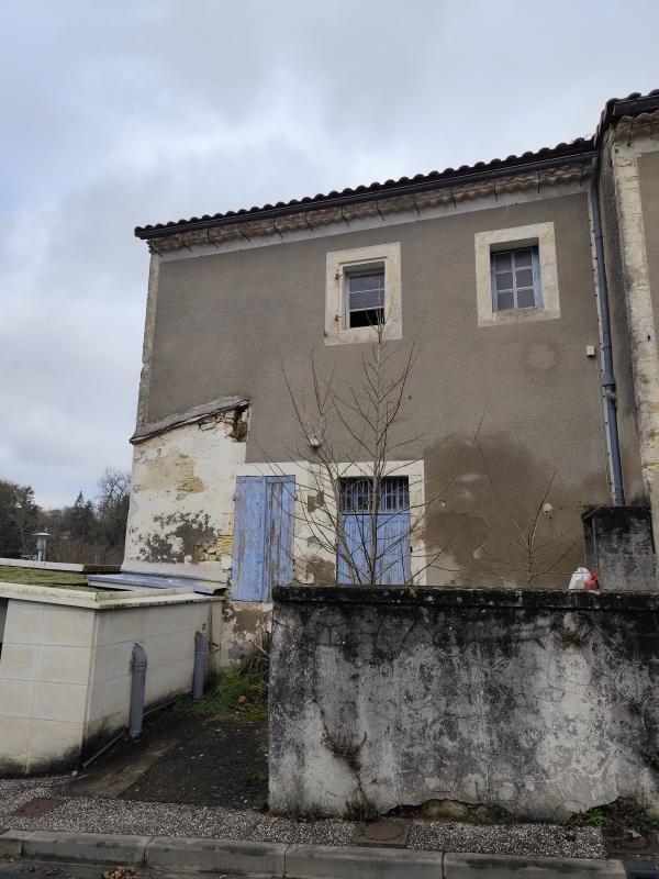 Maison en pierre - 71 m²