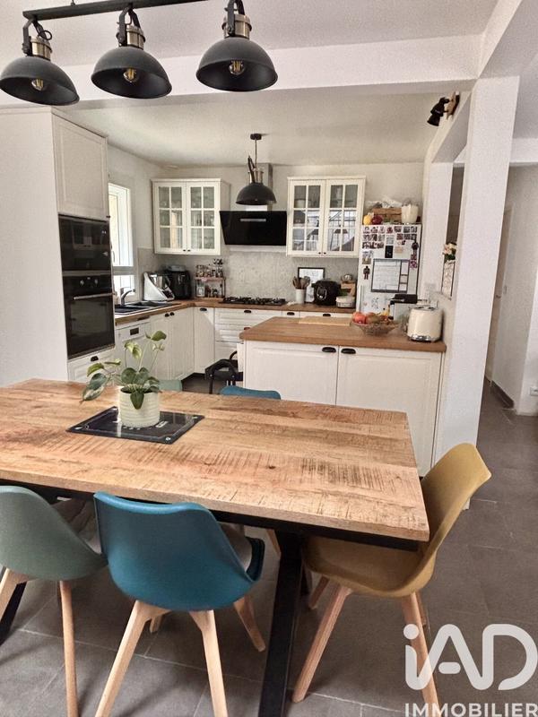 Maison - 110 m² - 7 pièces