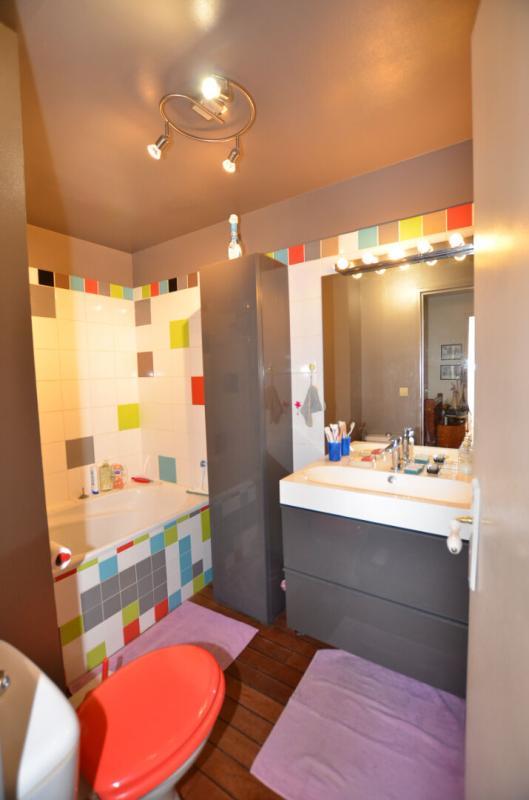 Maison - 96 m² - 5 pièces