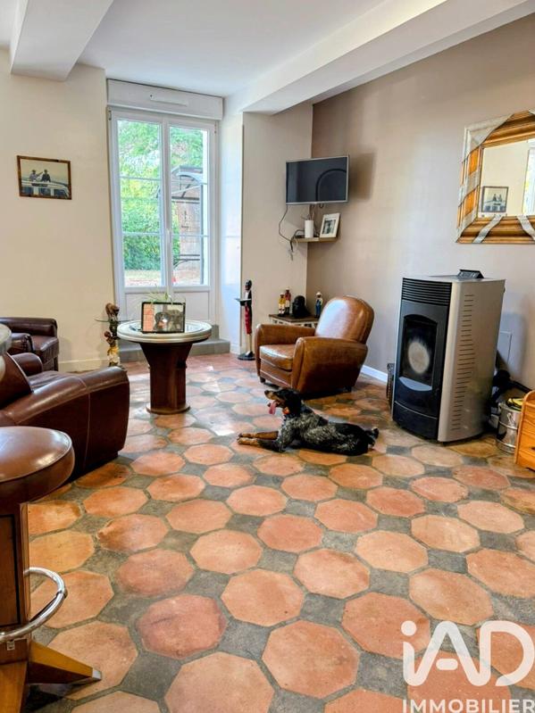 Château - 480 m² - 12 pièces