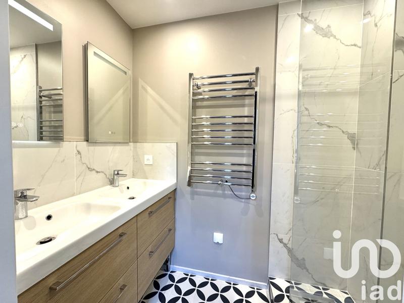 Maison de ville - 80 m² - 5 pièces