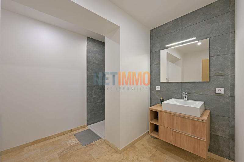 Villa - 140 m² - 4 pièces