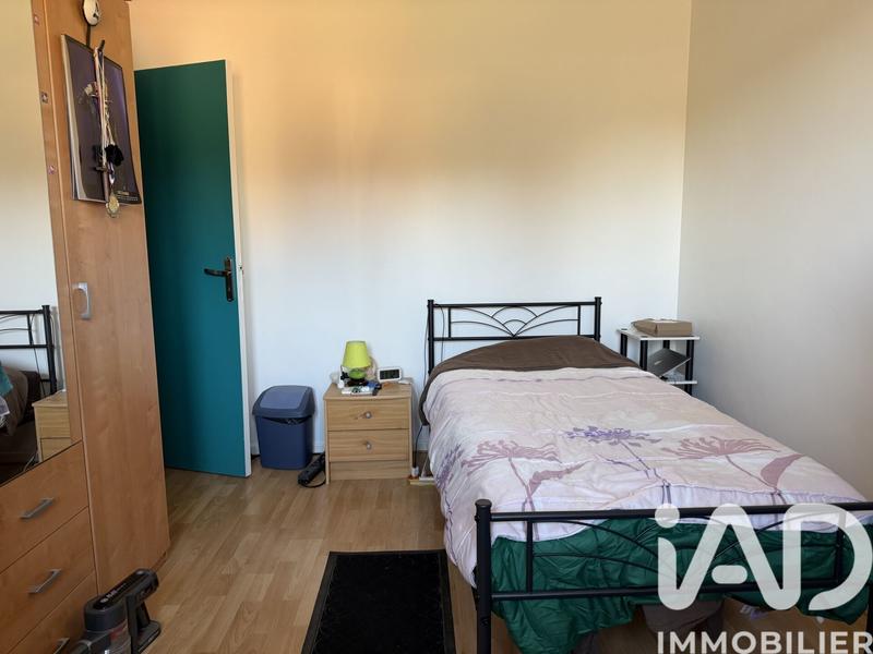 Maison - 99 m² - 5 pièces