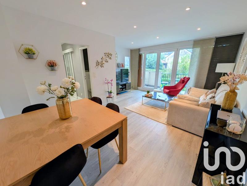 Appartement - 77 m² - 4 pièces