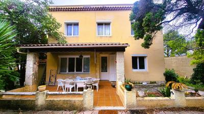 Villa - 120 m² - 4 pièces