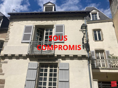 Maison ancienne - 166 m² - 5 pièces