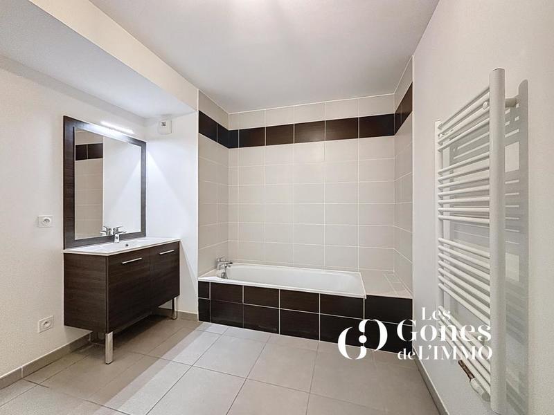 Appartement - 89 m² - 4 pièces