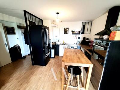 Appartement - 57 m² - 3 pièces