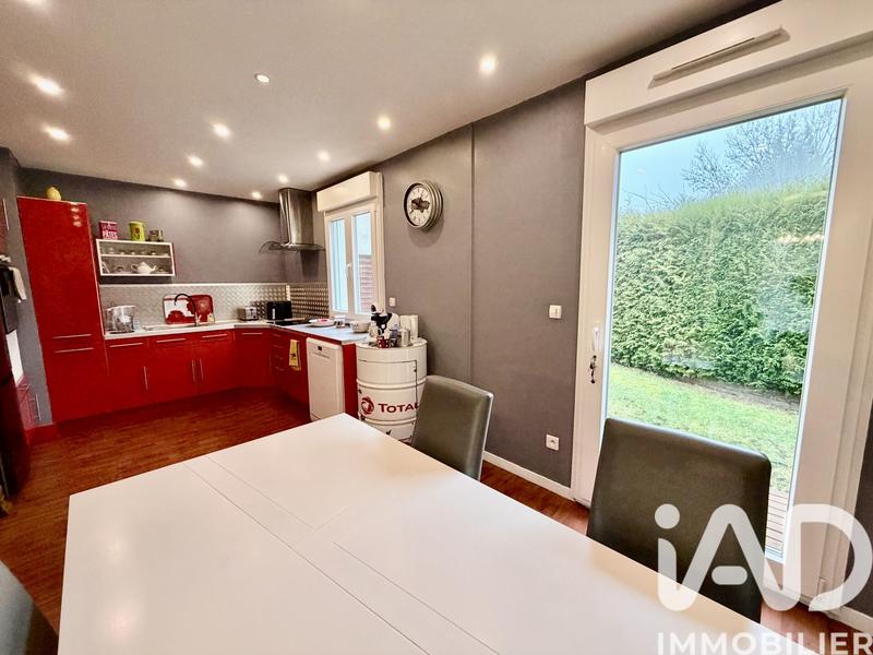 Maison - 89 m² - 6 pièces