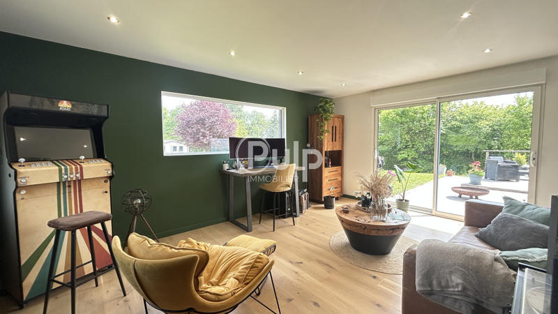 Pavillon - 166 m² - 8 pièces