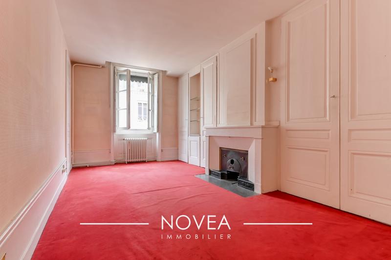 Appartement - 140 m² - 4 pièces