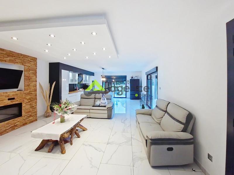 Pavillon - 117 m² - 4 pièces