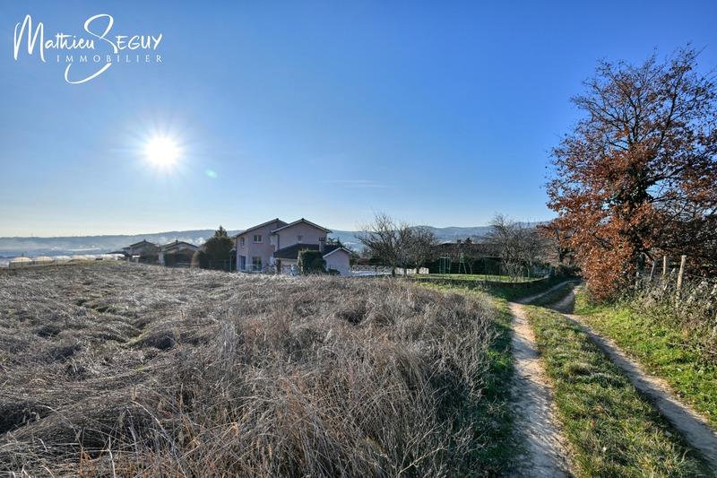 Maison - 200 m² - 6 pièces