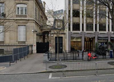 Local d'activités - 218 m²