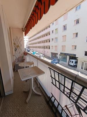 Appartement - 65 m² - 2 pièces