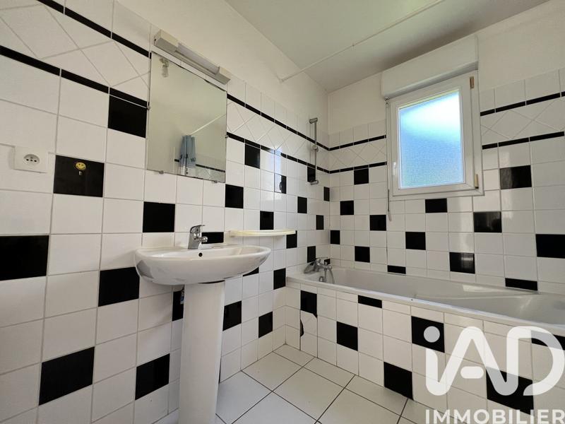 Maison - 85 m² - 4 pièces