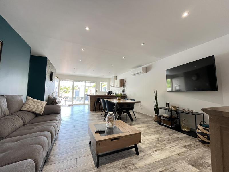 Maison - 95 m² - 4 pièces