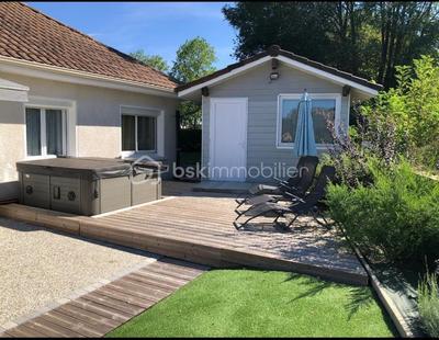 Maison - 120 m² - 5 pièces