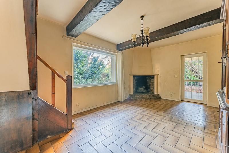 Maison - 180 m² - 10 pièces