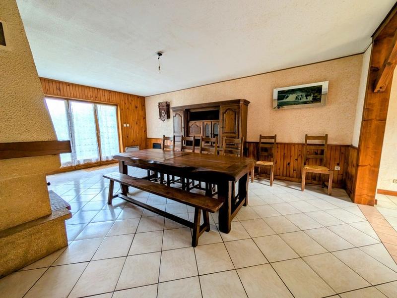 Maison - 107 m² - 5 pièces