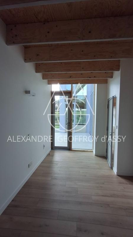 Maison - 200 m² - 6 pièces