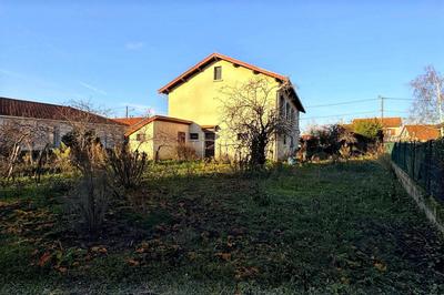 Villa - 102 m² - 6 pièces