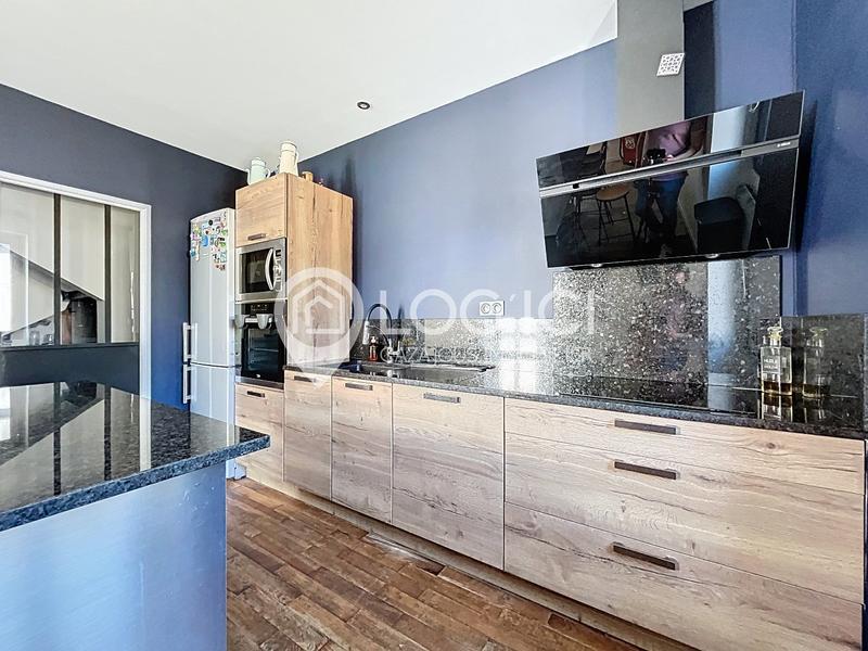 Maison - 170 m² - 5 pièces