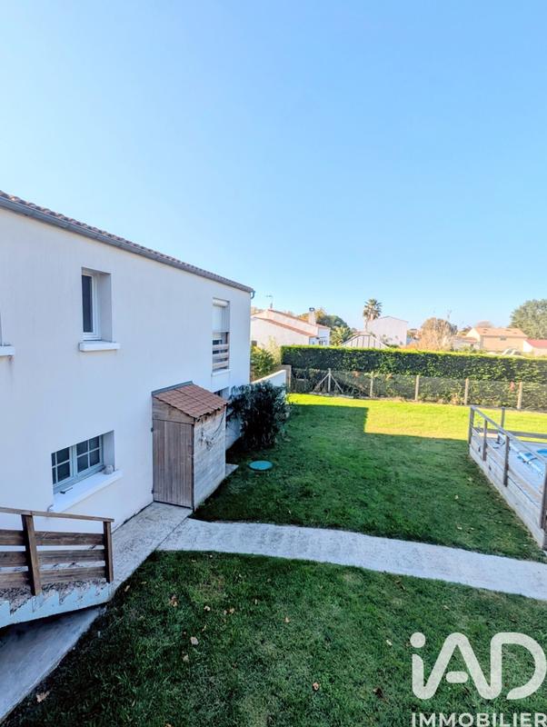 Maison - 219 m² - 9 pièces