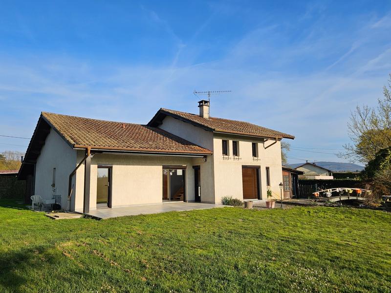 Maison - 128 m² - 6 pièces