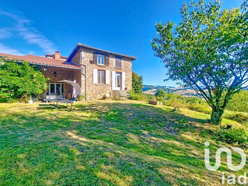 Maison - 327 m² - 9 pièces