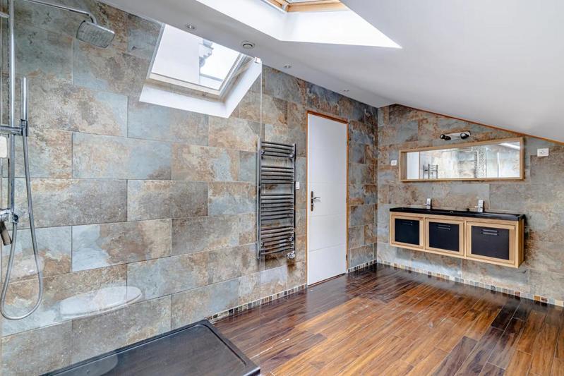 Maison - 160 m² - 6 pièces